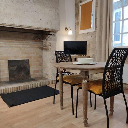 Studio * Le Petit Nicolas * Périgueux Buitenkant foto